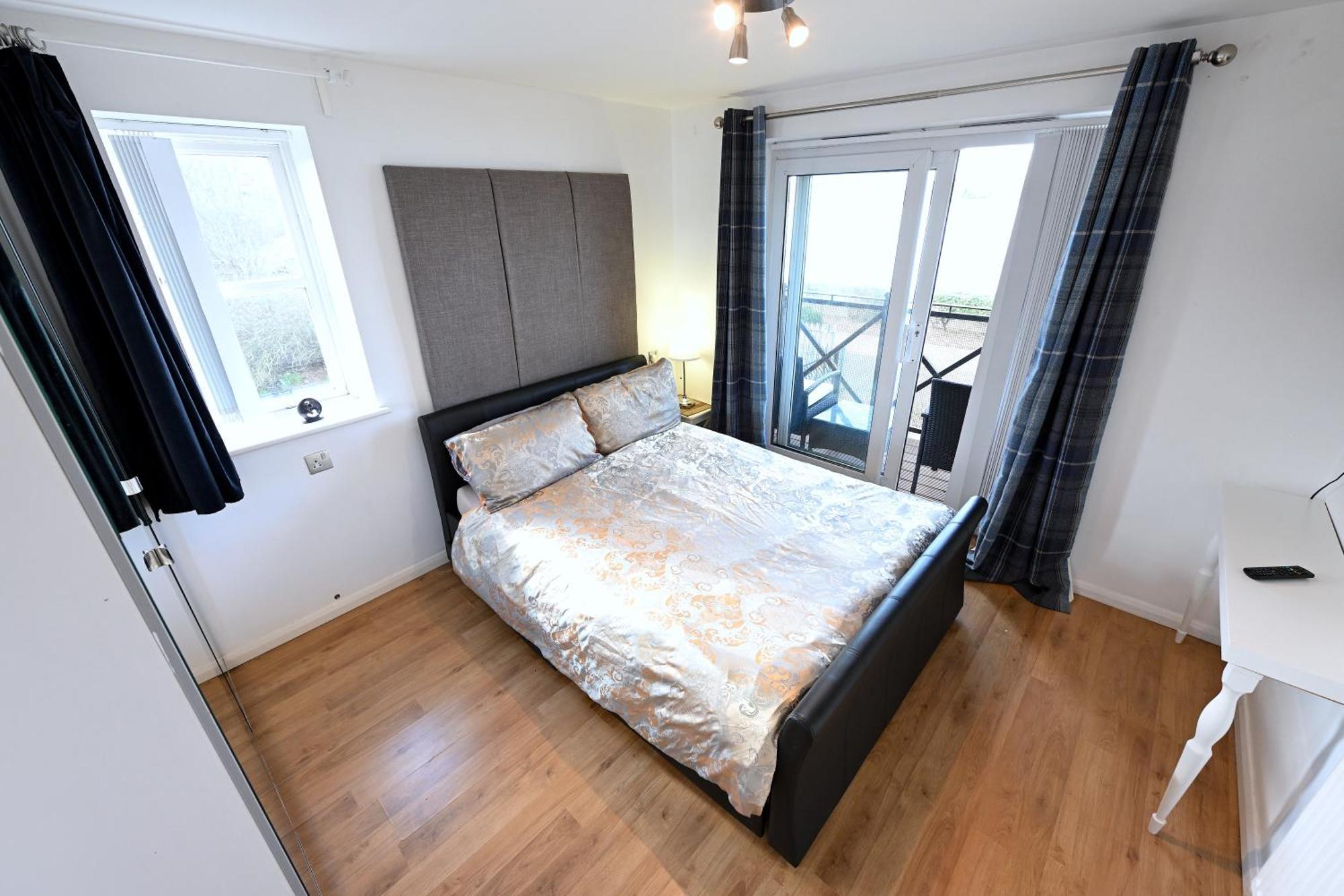 Appartement Unique 2-bedroom With River Views! *